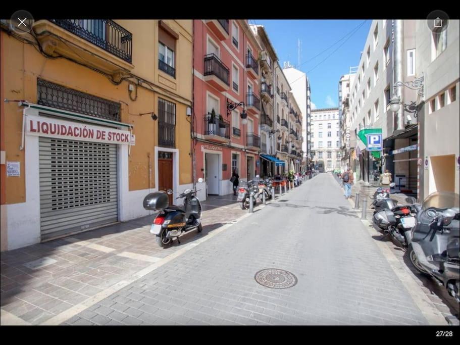 Ttdssa Cervantes Street - Parking In Valencia Midtown Dış mekan fotoğraf